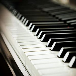 亚洲国AV产品马无码久久久卡不群魔乱舞
