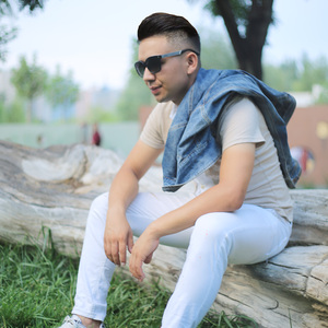 亚洲国AV产品马无码久久久卡不群魔乱舞
